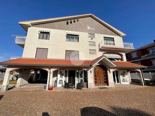 casa indipendente in vendita a Leinì