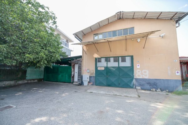 ufficio in vendita a Leinì in zona Tedeschi