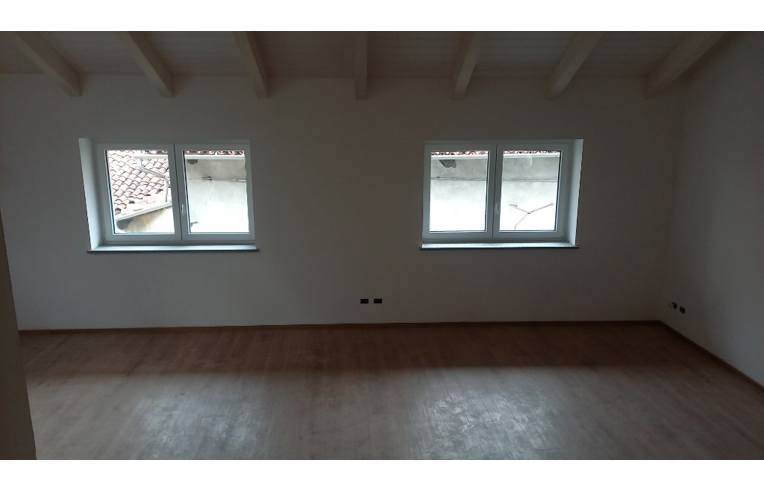 casa indipendente in vendita a Leinì