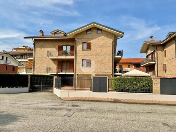 appartamento in vendita a Leinì