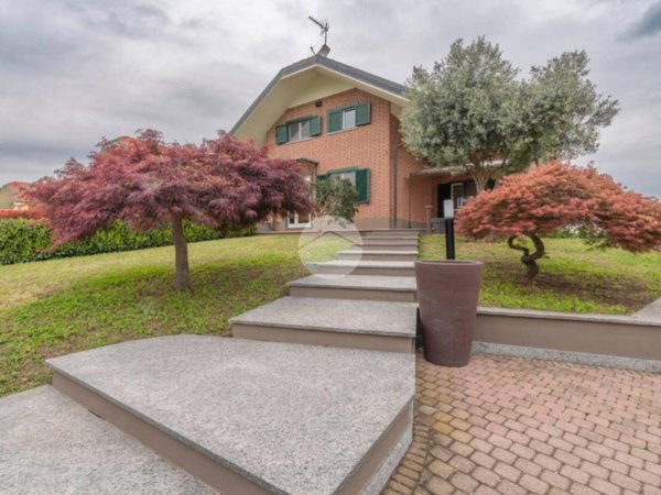 casa indipendente in vendita a Leinì