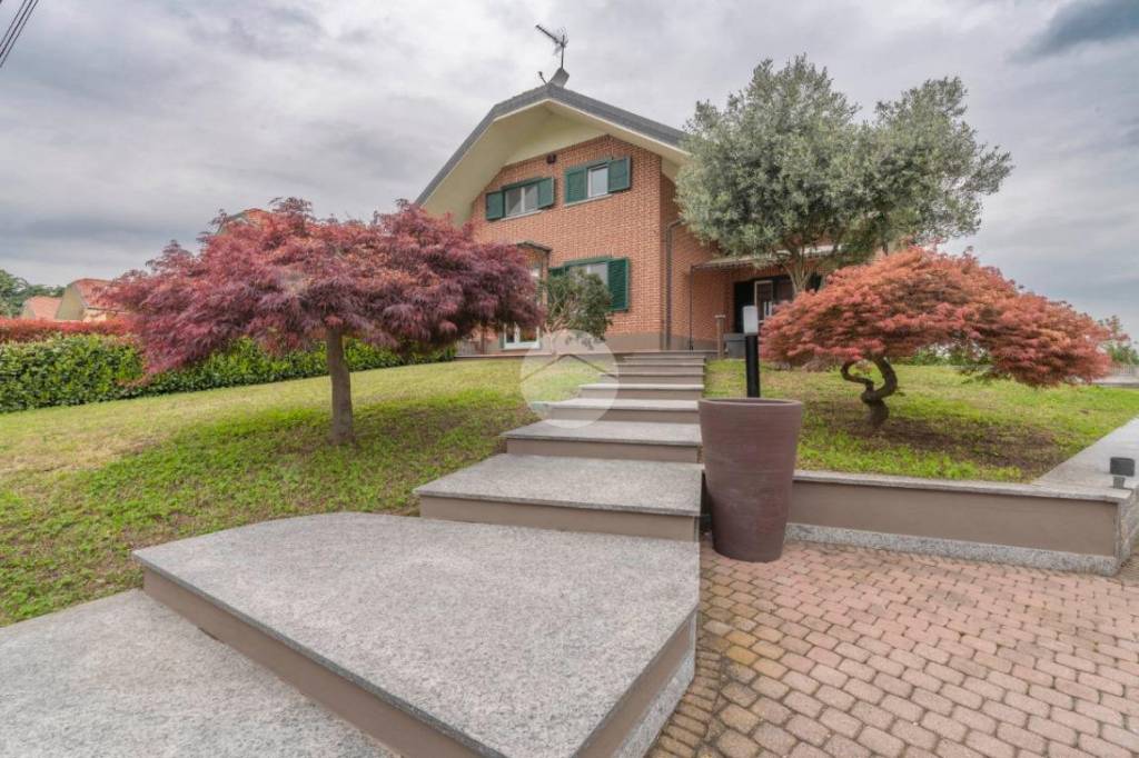 casa indipendente in vendita a Leinì