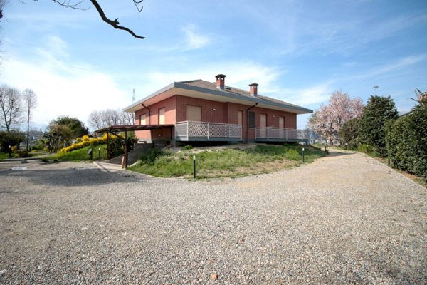 casa indipendente in vendita a Leinì