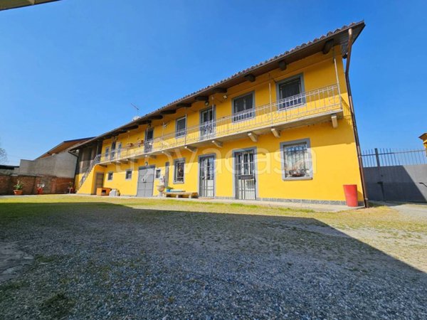 casa indipendente in vendita a Leinì in zona Fornacino