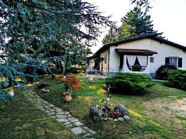 casa indipendente in vendita a Leinì