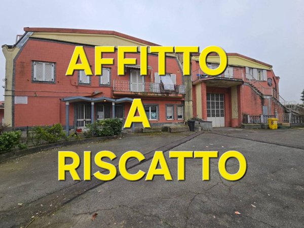 locale commerciale in vendita a Leinì