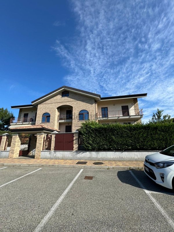appartamento in vendita a Leinì