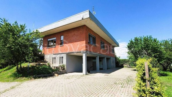 casa indipendente in vendita a Leinì in zona Tedeschi