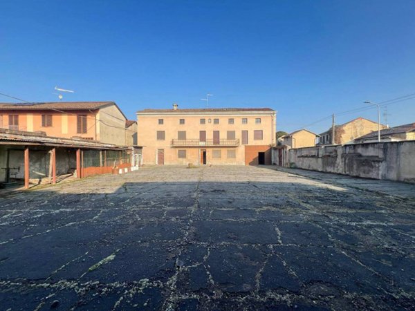 casa indipendente in vendita a Leinì