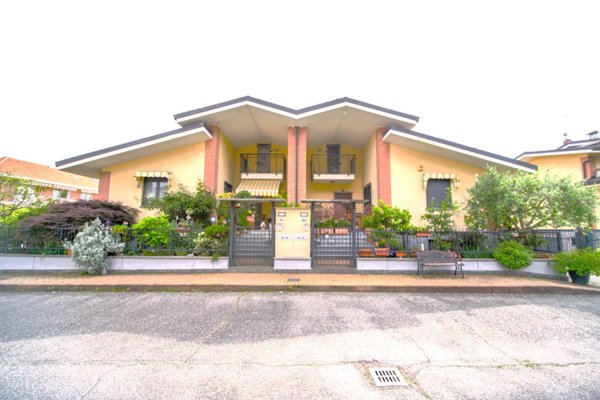 casa indipendente in vendita a Leinì