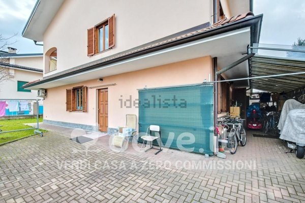 casa indipendente in vendita a Leinì