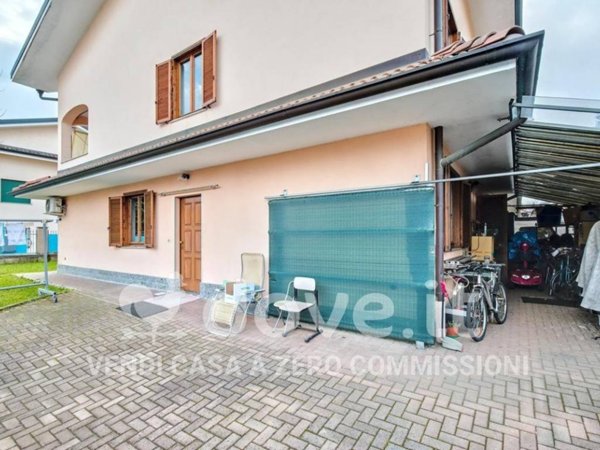 casa indipendente in vendita a Leinì