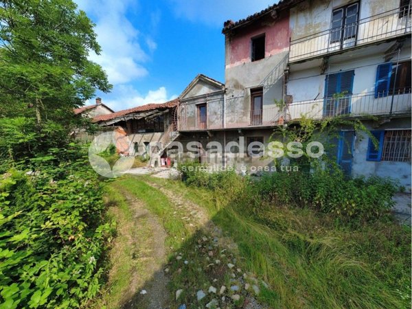 casa indipendente in vendita a Leinì in zona Tedeschi