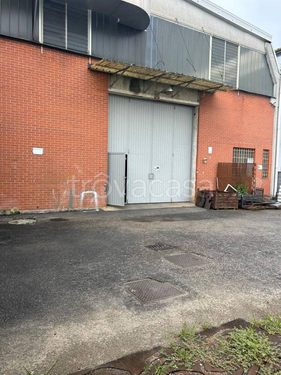 appartamento in vendita a Leinì in zona Fornacino