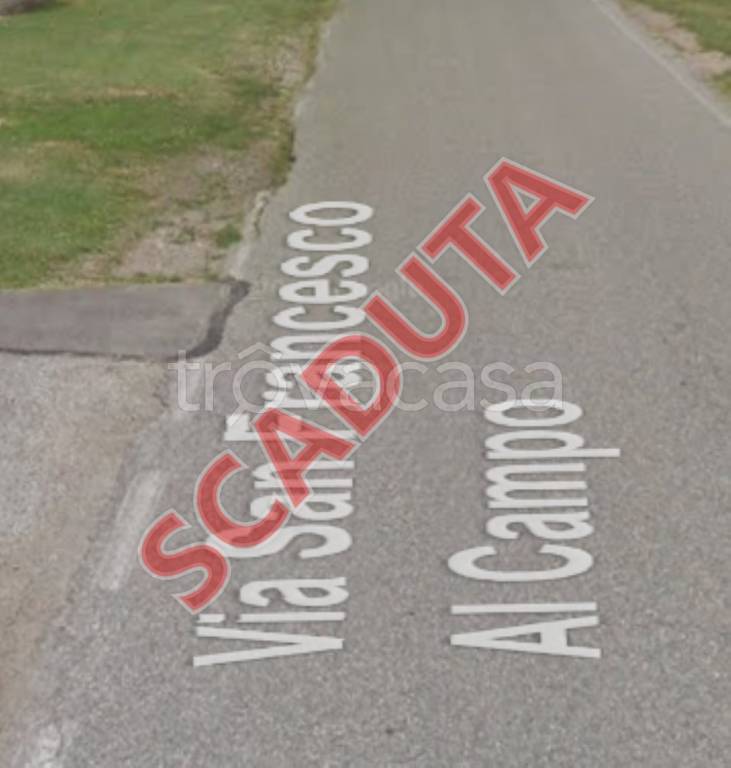 locale commerciale in vendita a Leinì