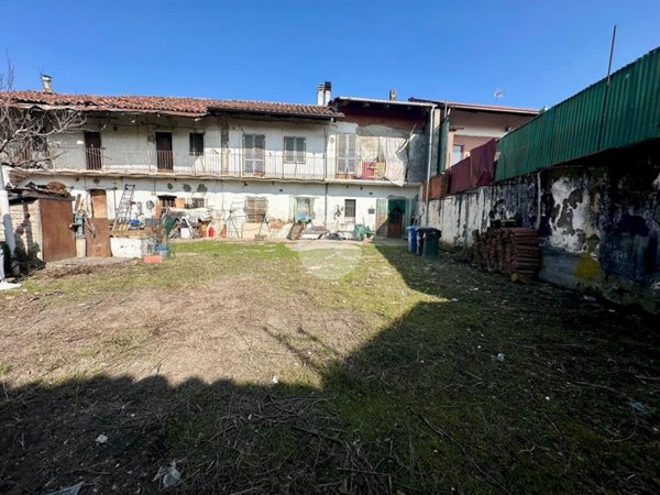 casa indipendente in vendita a Leinì
