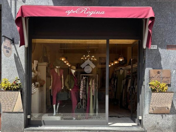 negozio in vendita a Leinì