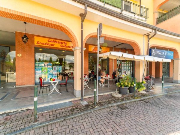 negozio in vendita a Leinì
