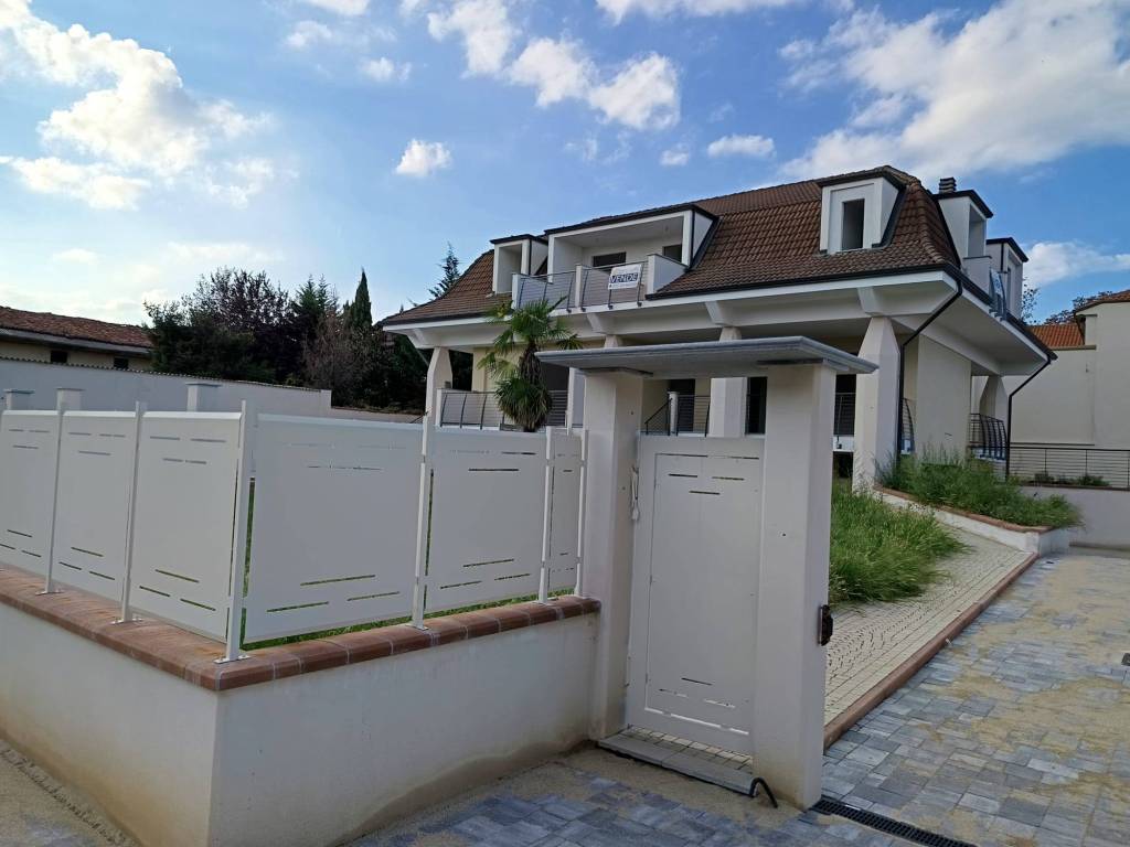 casa indipendente in vendita a Leinì