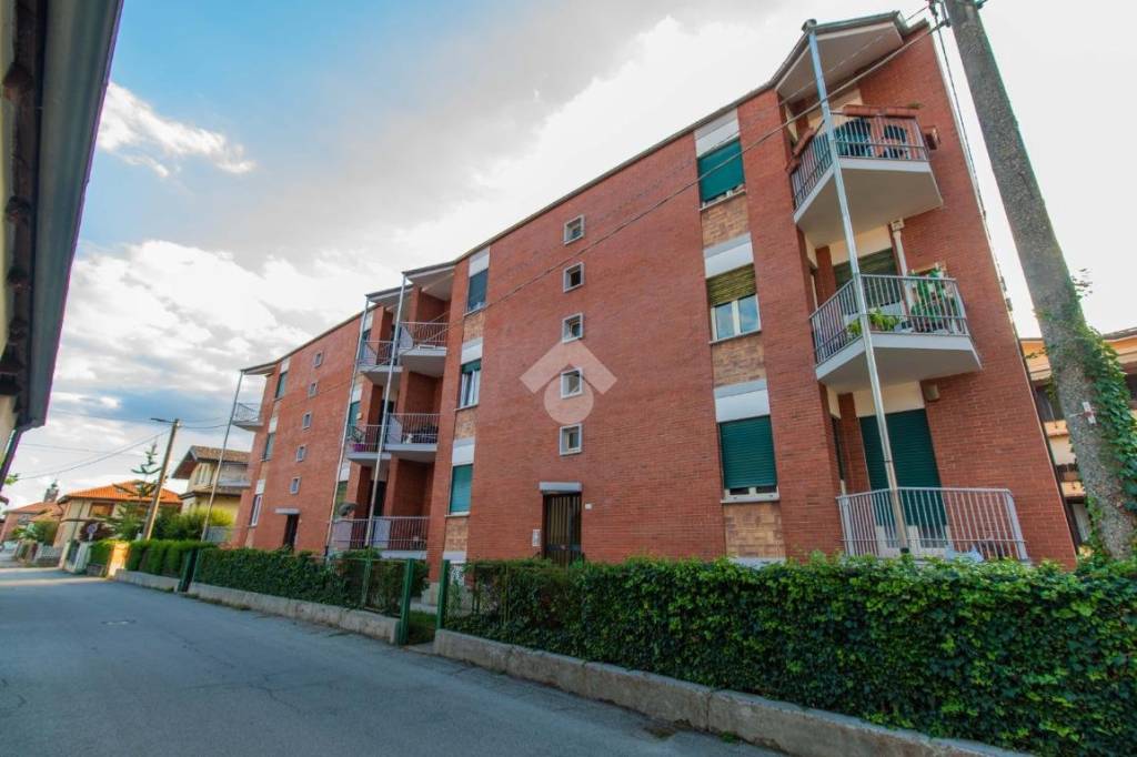 appartamento in vendita a Leinì in zona Mappano di Leinì