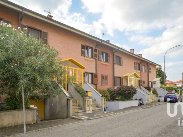 casa indipendente in vendita a Leinì