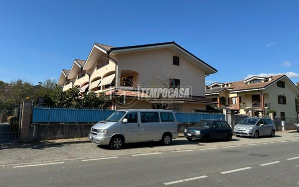 casa indipendente in vendita a Leinì