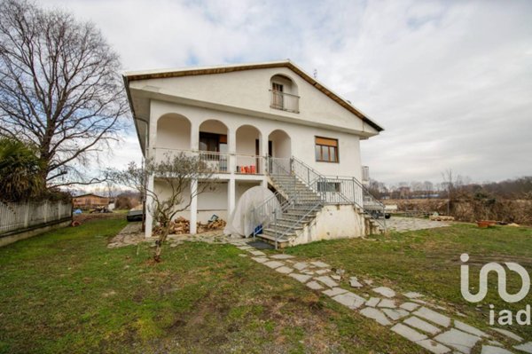 casa indipendente in vendita a Leinì