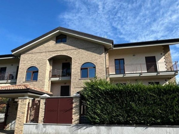 appartamento in vendita a Leinì in zona Tedeschi