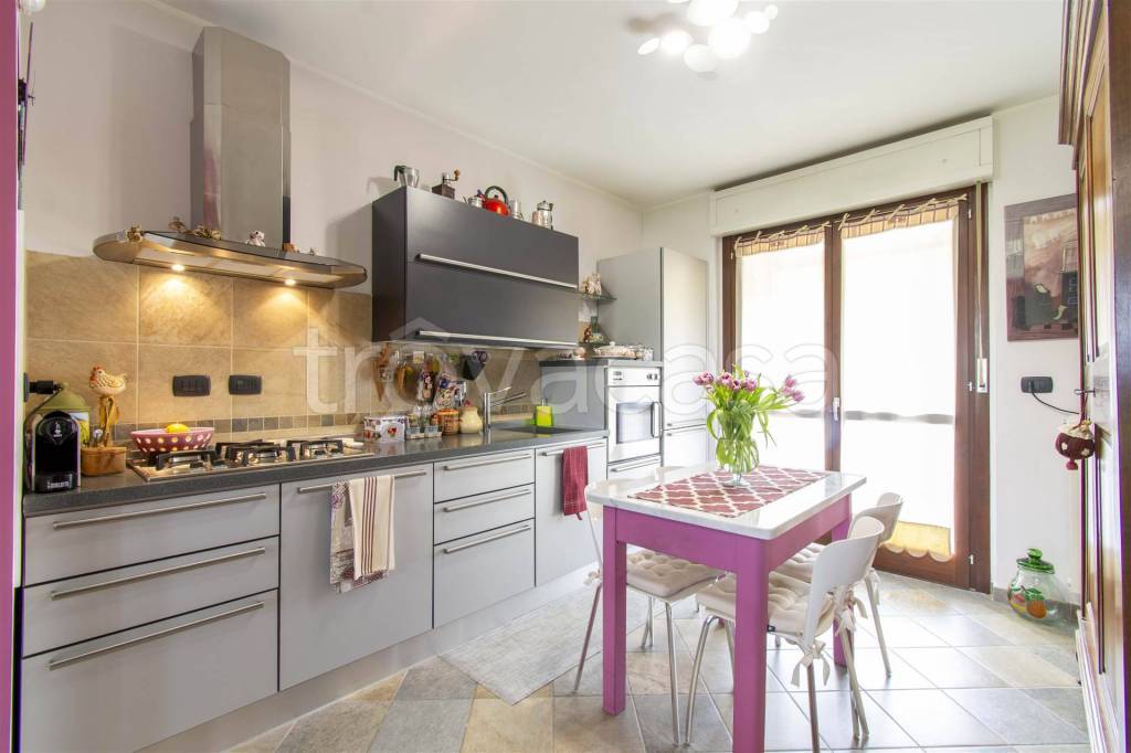 appartamento in vendita a Leinì