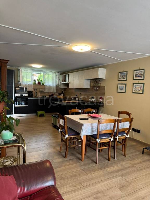 casa indipendente in vendita a Leinì