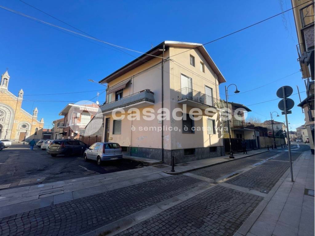 appartamento in vendita a Leinì