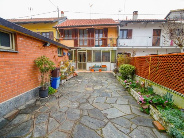 casa indipendente in vendita a Leinì
