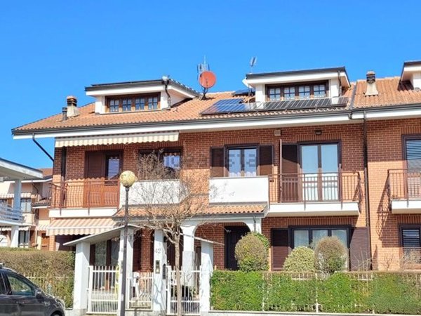 casa indipendente in vendita a Leinì