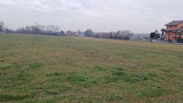 terreno edificabile in vendita a Leinì