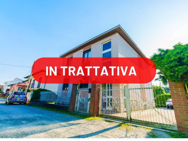 casa indipendente in vendita a Leinì