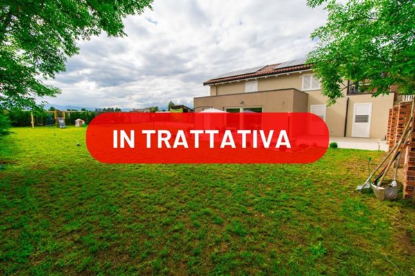 casa indipendente in vendita a Leinì in zona Tedeschi
