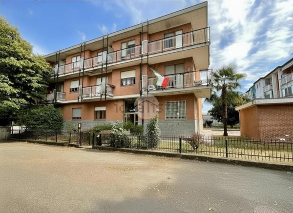appartamento in vendita a Leinì