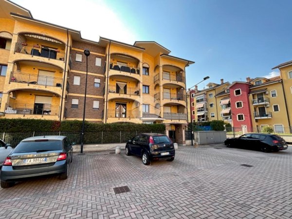 appartamento in vendita a Leinì in zona Mappano di Leinì