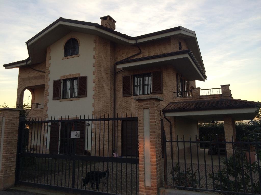 casa indipendente in vendita a Leinì