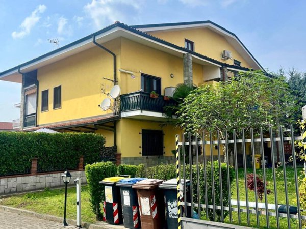 appartamento in vendita a Leinì in zona Mappano di Leinì
