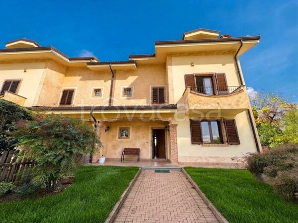 casa indipendente in vendita a Leinì
