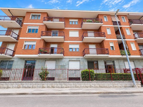 appartamento in vendita a Leinì in zona Mappano di Leinì