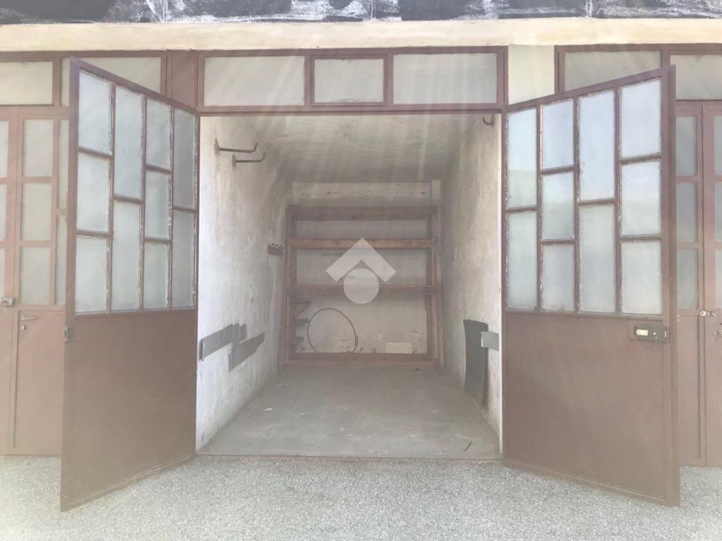 box auto in vendita a Leinì