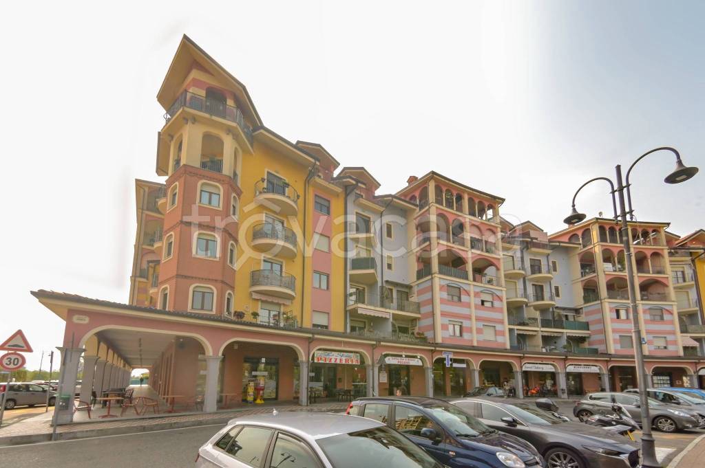 appartamento in vendita a Leinì in zona Mappano di Leinì