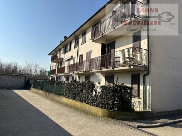 appartamento in vendita a Lardirago