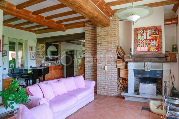 casa indipendente in vendita a Lardirago