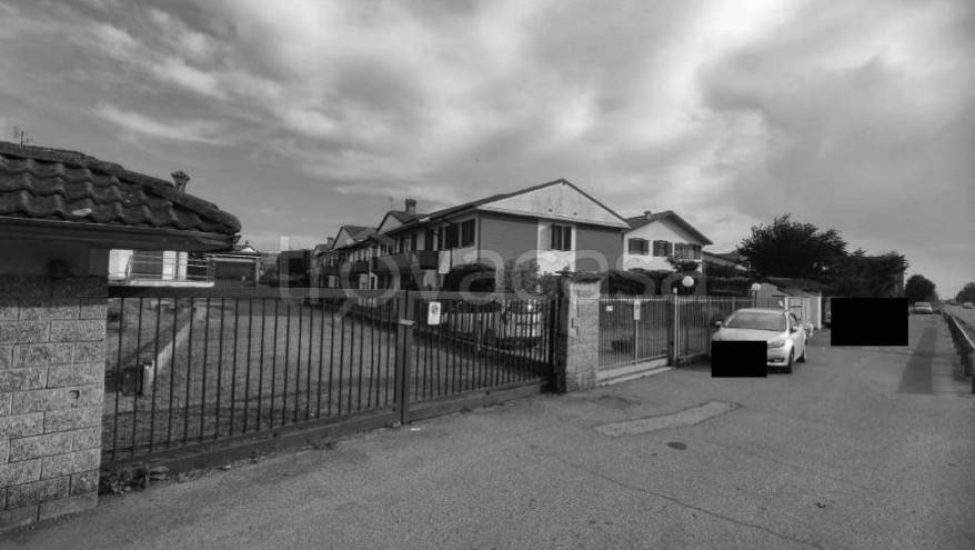 appartamento in vendita a Lardirago