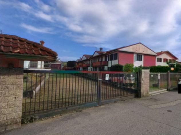 appartamento in vendita a Lardirago