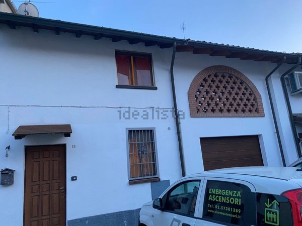 casa semindipendente in vendita a Lardirago