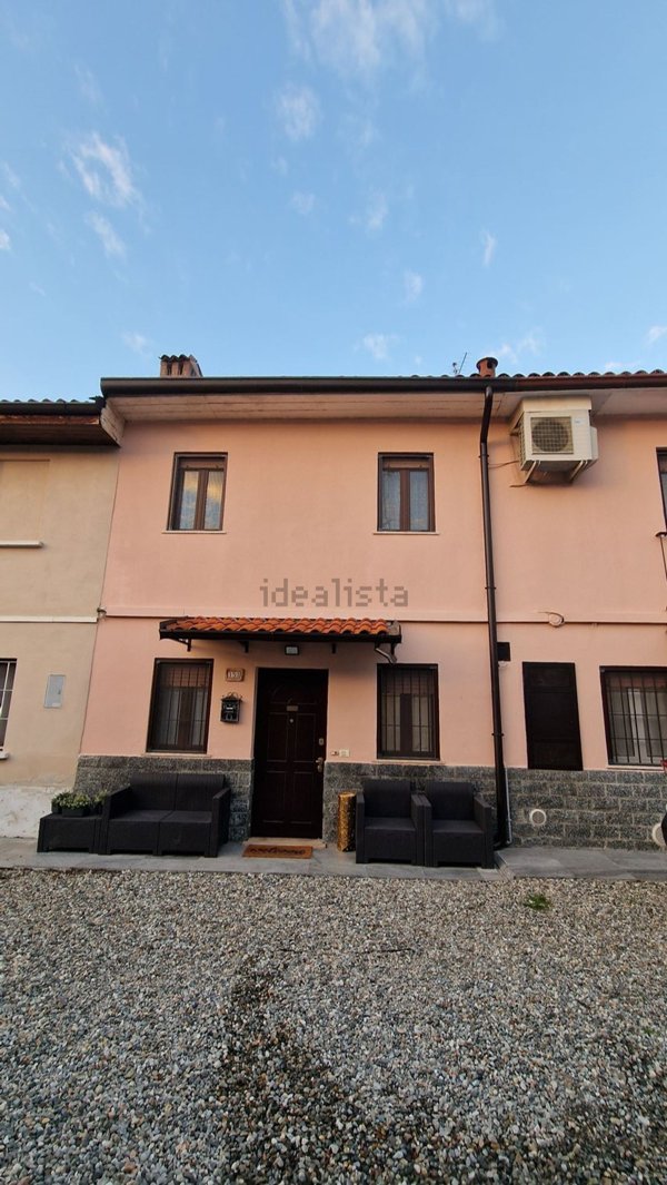 casa indipendente in vendita a Lardirago